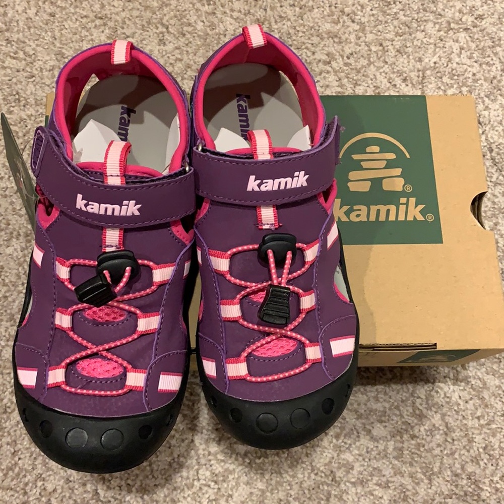 NWT Kamik Childrens Mantaray Sandals